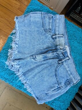 Bullhead Cut Off Daisy Duke Jean Shorts